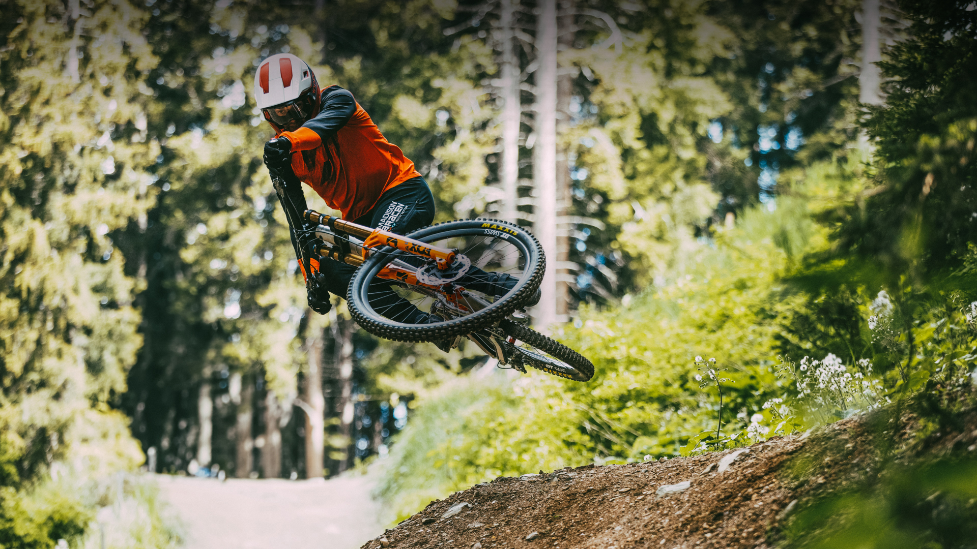 Chase KinetiCore Downhill
