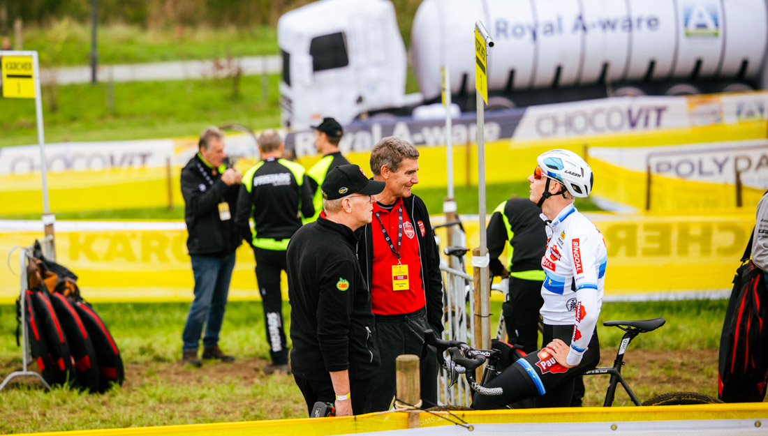 Day in the life Cyclocross Pauwels-Sauzen 
